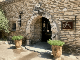 Entrance of a wine tasting place in Provence